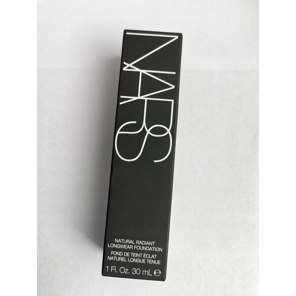 Nars Cosmetics Υγρό Ίδρυμα Nars Natural Radiant, 30 ml
