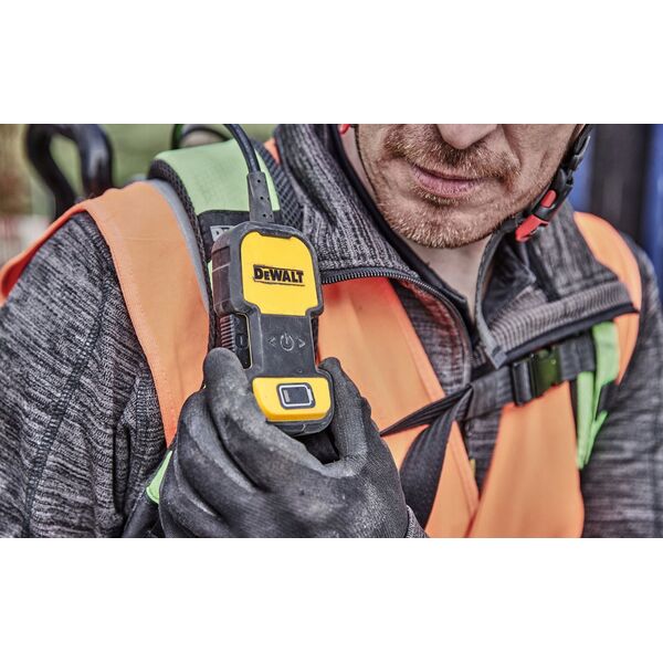 DEWALT.POWERSHIFT BACKPACK VIBRATOR FOR CONCRETE DCPS310N