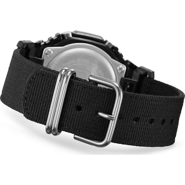 Zegarek G-SHOCK Casio G-Shock GM-2100CB-1AER 200m czarny