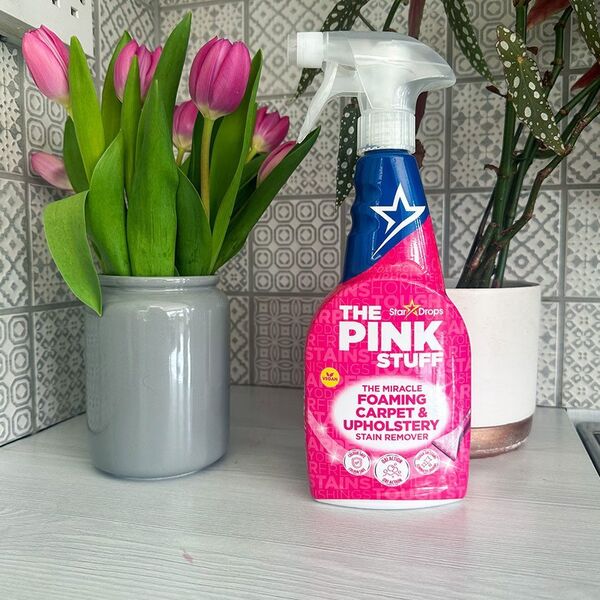 The Pink Stuff Pianka do czyszczenia THE PINK STUFF spray do dywanów i tapicerki 500 ml