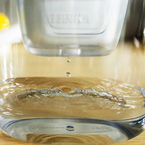 Brita Style Essential weiß