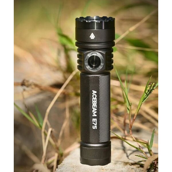 Latarka AceBeam E75 5000K Black