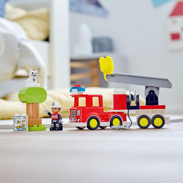 LEGO  Duplo Wóz strażacki (10969)