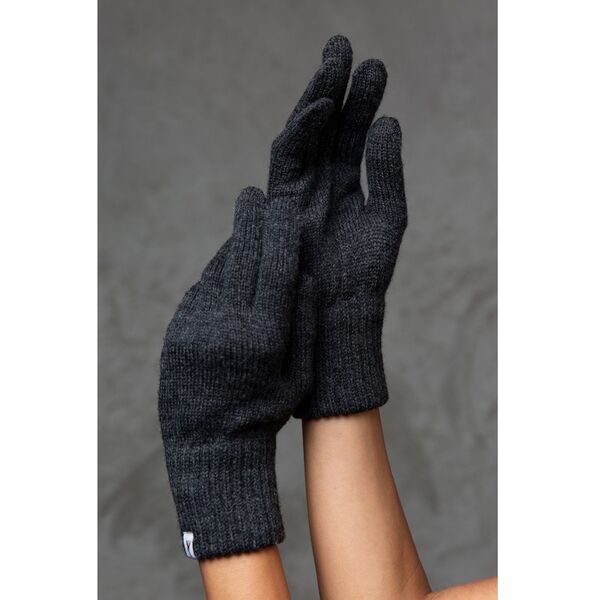 GLOVES 447