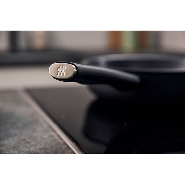 ZWILLING Madura Plus Ceramic Wok, 30 cm round aluminium Titanium-reinforced non-stick coating