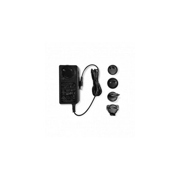 Newland Multiplug adapter