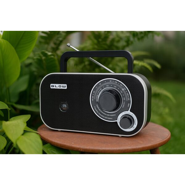 77-543# Radio przenośne analogowe am/fm blow ra12 czarno-białe