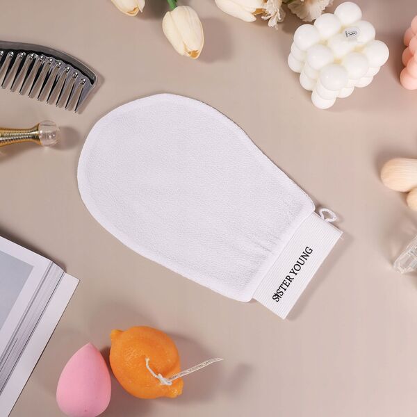 SISTER YOUNG_Nova Exfoliating Glove rękawica złuszczająca White