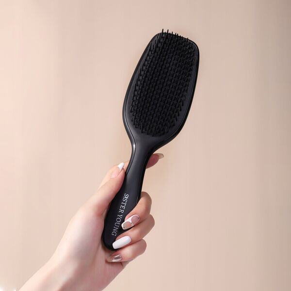 SISTER YOUNG_Ayla Hair Brush szczotka do włosów z elastycznym nylonowym włosiem Black