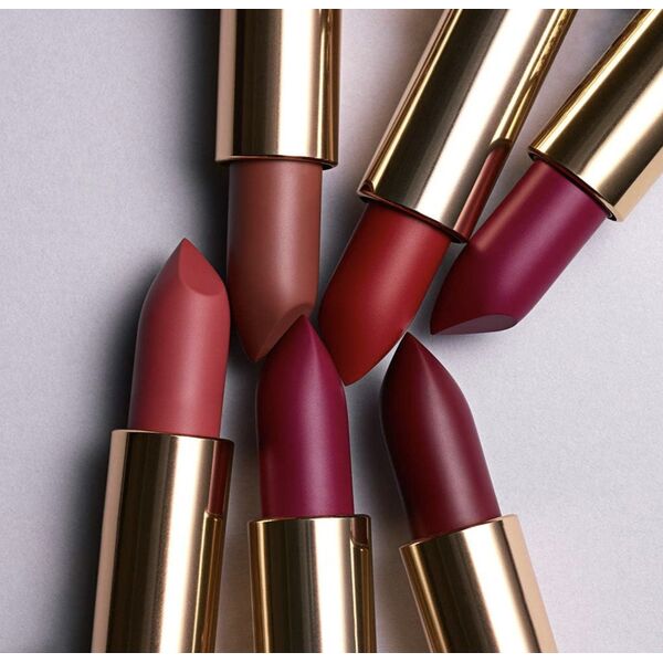 L'OREAL_Color Riche Satin szminka do ust 300 Le Rouge Paris  4,7g