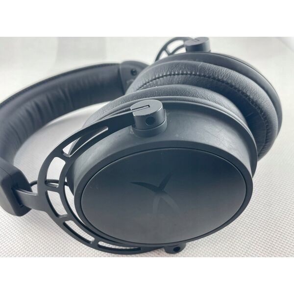 Kingston Cloud Alpha Gaming headset Refurbished 3,5 mm jack med kabel Over-ear Sort, Rød Refurbished