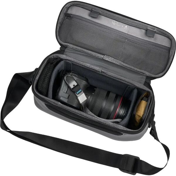 Gomatic Peter McKinnon Luma Camera Sling 9L, Stone