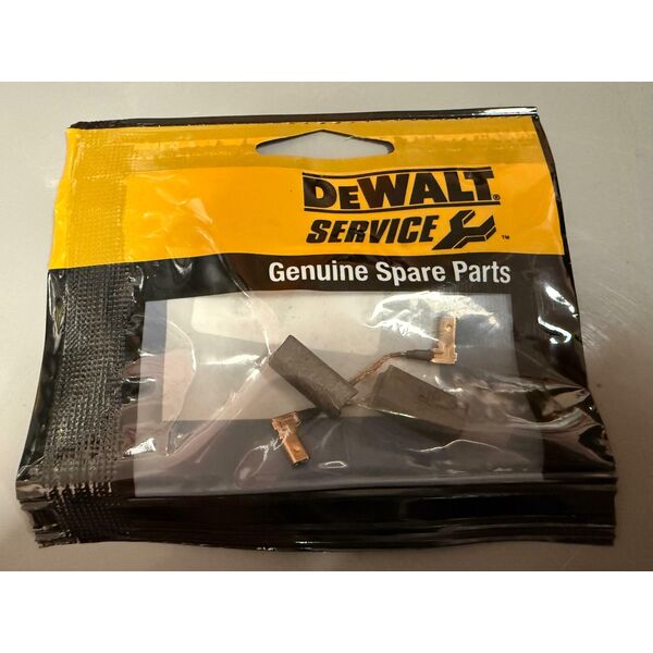 CZ.DEWALT SZCZOTKI KPL. DWE4257