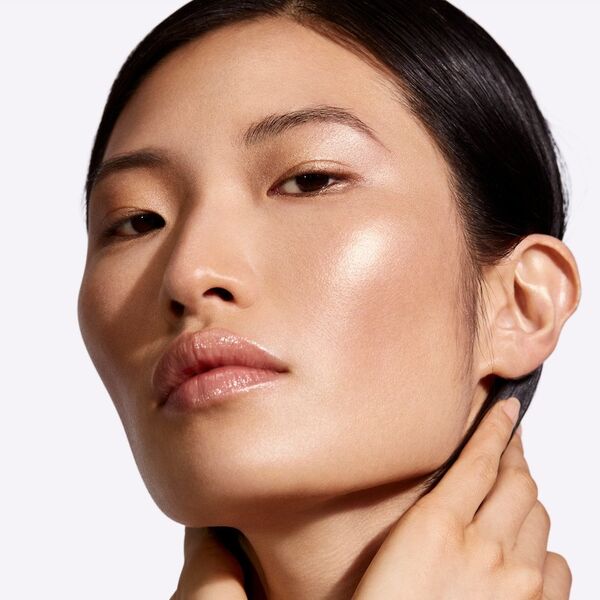 MAC Strobe cream Goldlite Rozświetlający krem do twarzy
