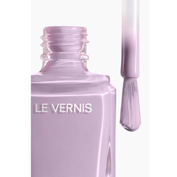 Chanel Le Vernis Longwear Nail Colour