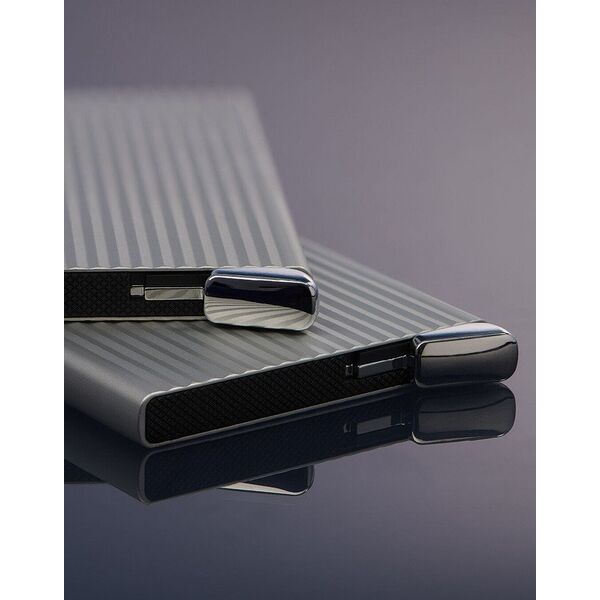 Secrid Cardprotector Fluted+ korttikotelo, hopea