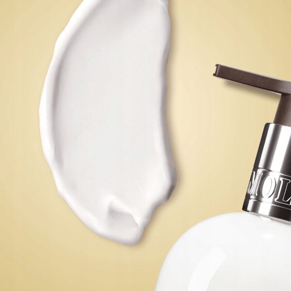 M.Brown Coastal Cypress & Sea Fennel Body Lotion