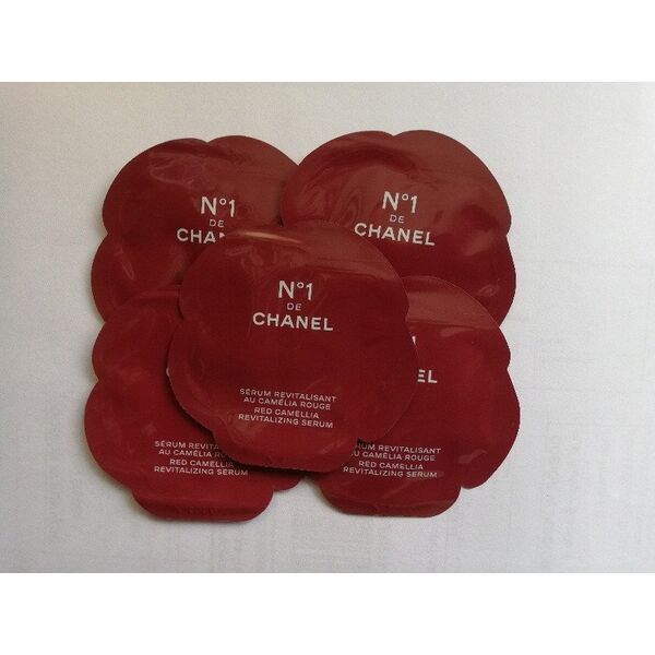 Chanel N1 Red Camelia Revitalizing Serum