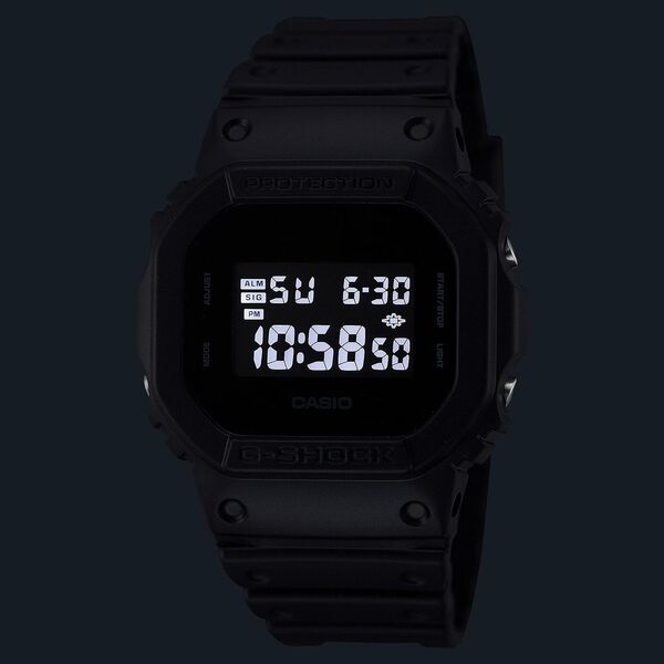 Zegarek G-SHOCK Casio G-Shock DW-5600UBB-1ER  200m czarny
