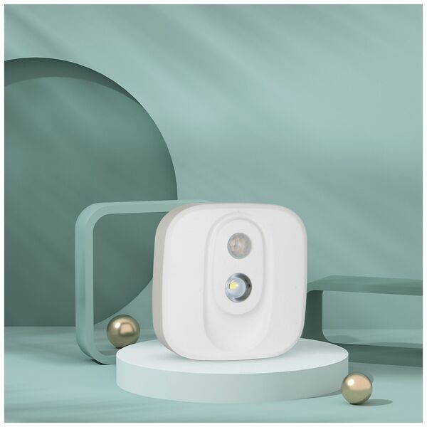 Night Light LED FLC-02 PIR 3xAAA Forever Light