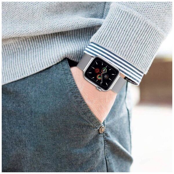 Strap for APPLE WATCH 4 / 5 / 6 / 7 / SE (42 / 44 / 45 MM) Tech-Protect Milaneseband black 5906735412697