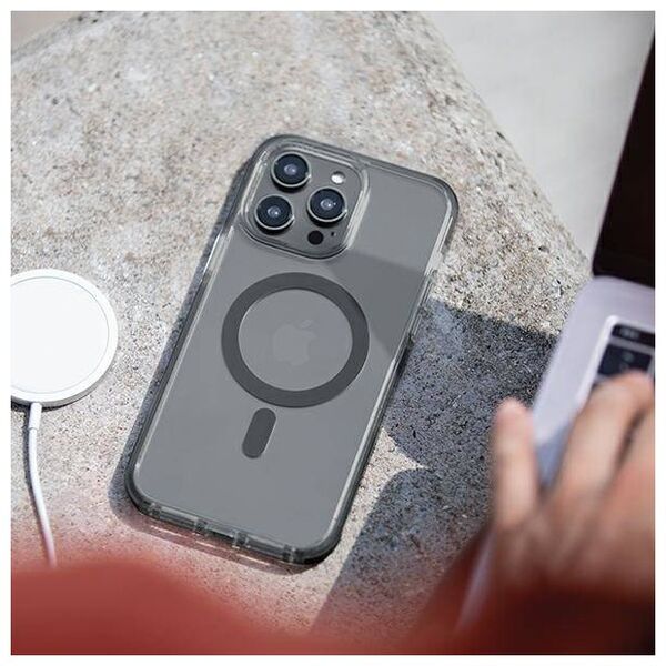 Case IPHONE 14 PRO MAX UNIQ Combat Magclick Charging black 8886463681480