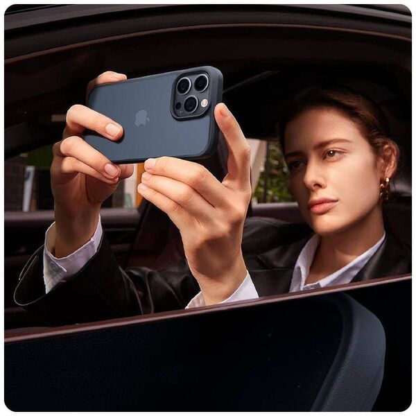 Case APPLE IPHONE 15 Tech-Protect Magmat transparent black 9319456604313