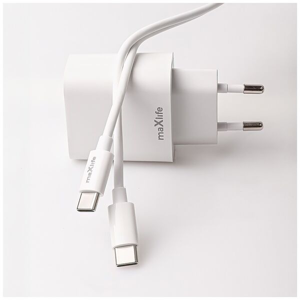 Maxlife MXTC-06-30AC PD QC charger 1x USB-C 1x USB 30W white + USB-C - USB-C cable 60W 5907457738430