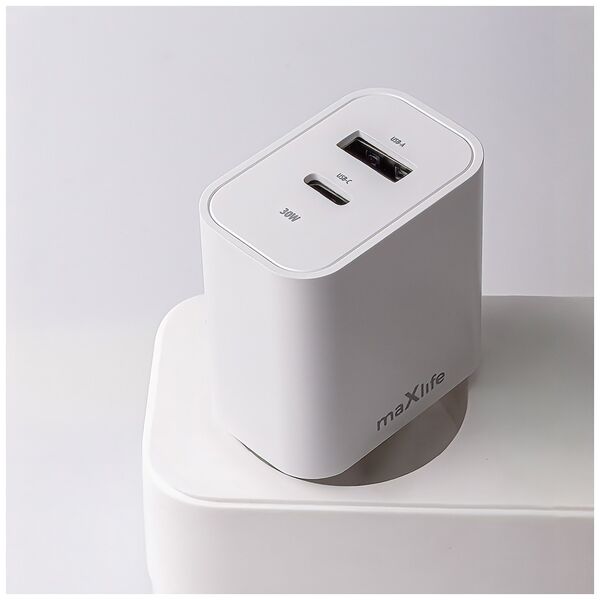 Maxlife MXTC-06-30AC PD QC charger 1x USB-C 1x USB 30W white + USB-C - USB-C cable 60W 5907457738430